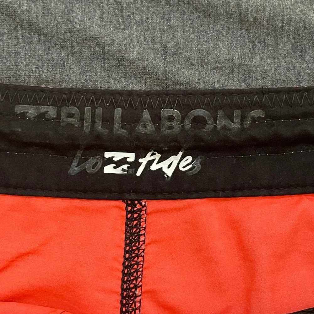Billabong Lo Tides Mens Board Shorts Orange Black Tropical Palm M127FTLP Size 28